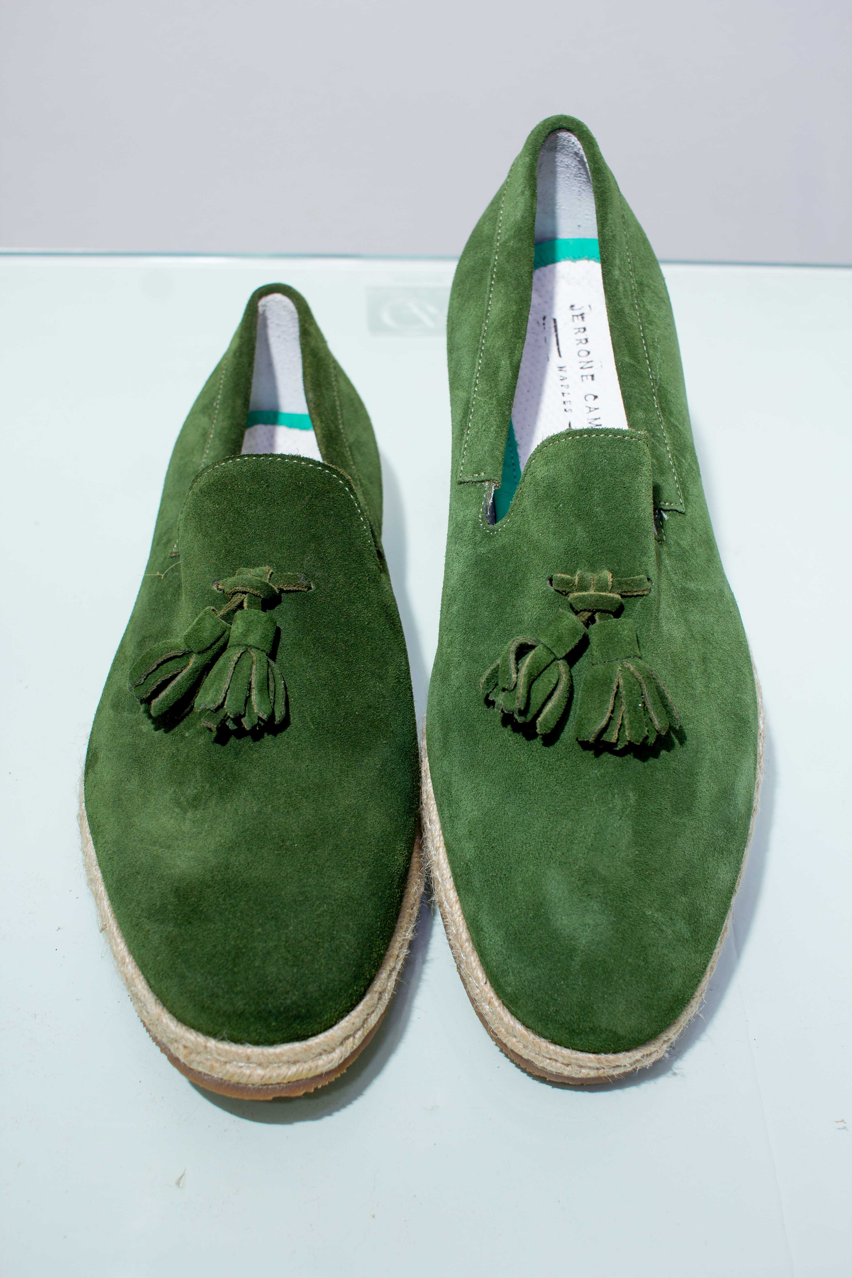 Mocassins em Suédine Verde com Franja